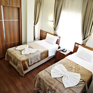 https://taksim-palace-hotel.istanbul-turkeyhotels.com